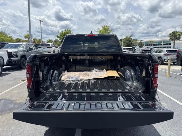 2026 Ram 1500 Warlock Crew Cab 4x4 57 Box