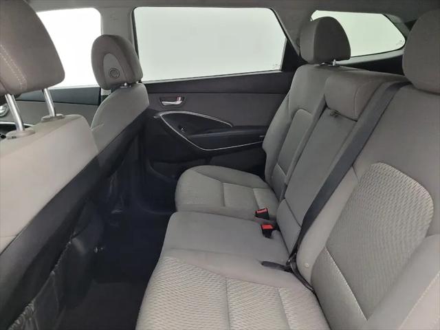 2018 Hyundai Santa Fe SE