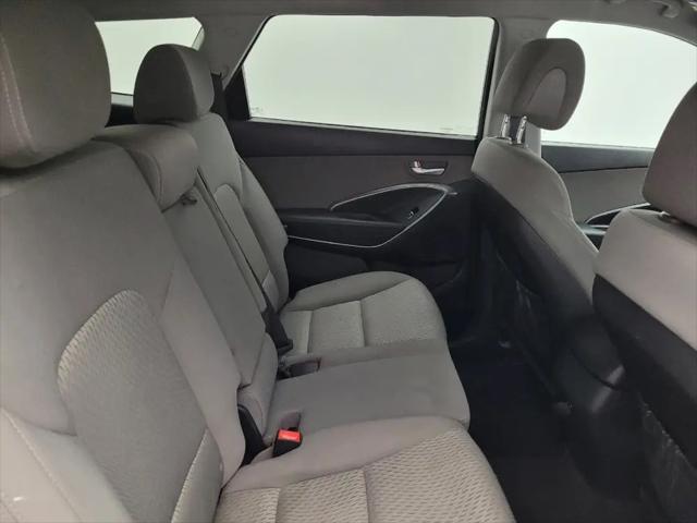 2018 Hyundai Santa Fe SE