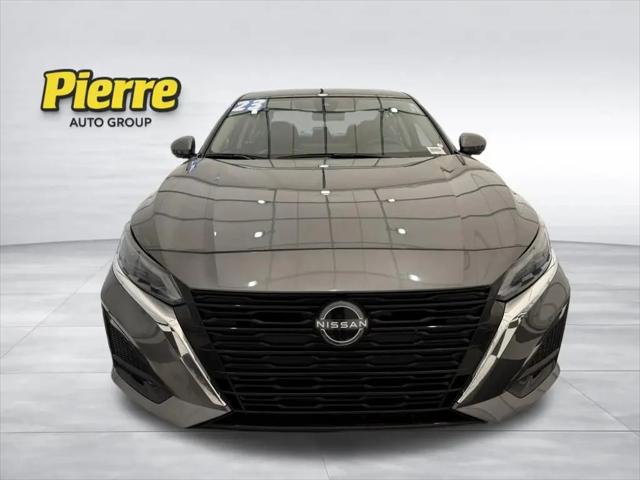 2023 Nissan Altima SL FWD