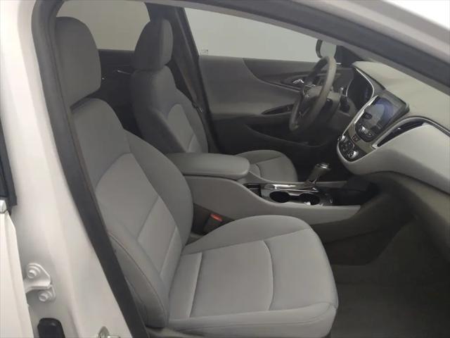 2020 Chevrolet Malibu FWD 1FL
