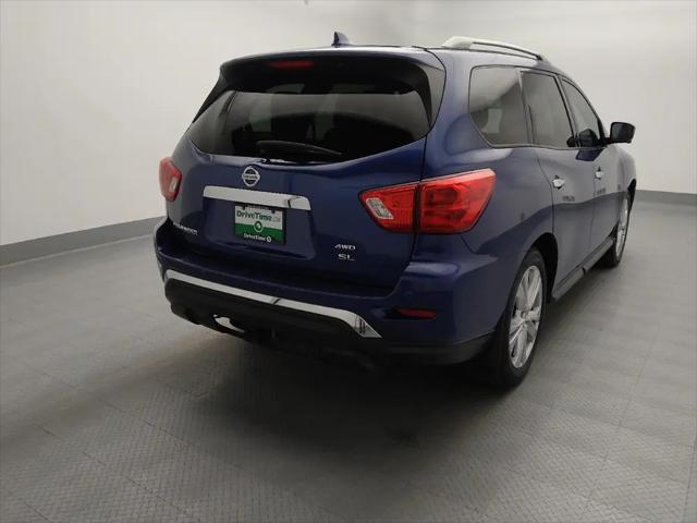 2019 Nissan Pathfinder SL