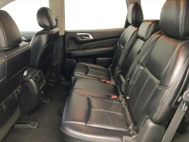 2019 Nissan Pathfinder SL