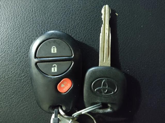 2013 Toyota Tundra Grade 4.6L V8