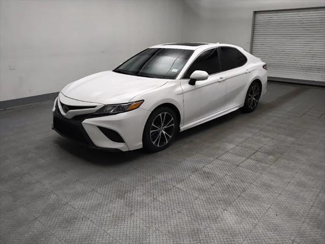 2020 Toyota Camry SE