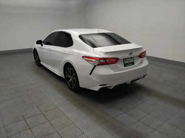 2020 Toyota Camry SE