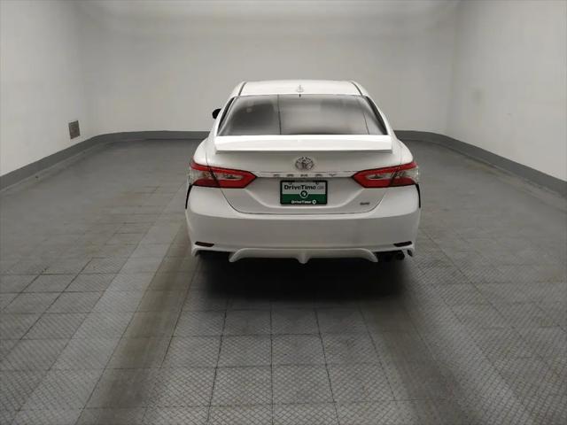 2020 Toyota Camry SE