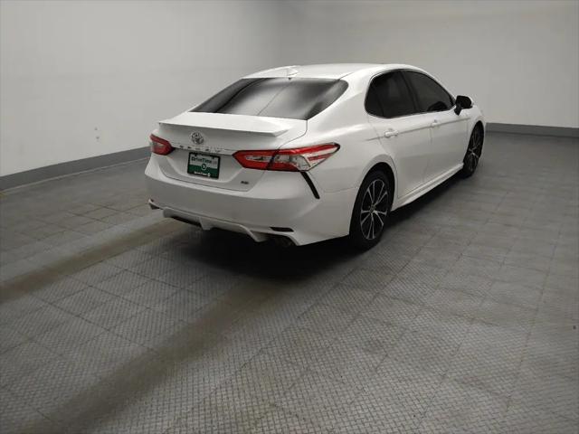 2020 Toyota Camry SE