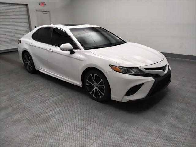2020 Toyota Camry SE