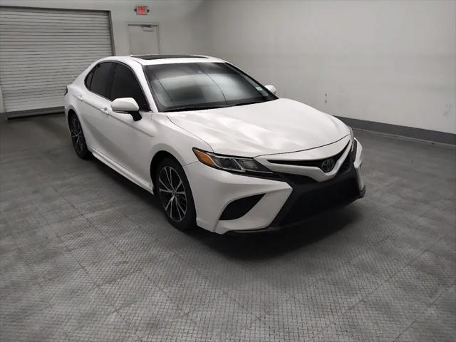 2020 Toyota Camry SE