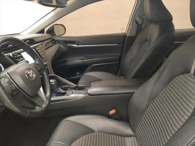 2020 Toyota Camry SE
