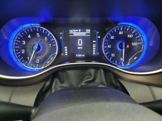 2023 Chrysler Voyager LX