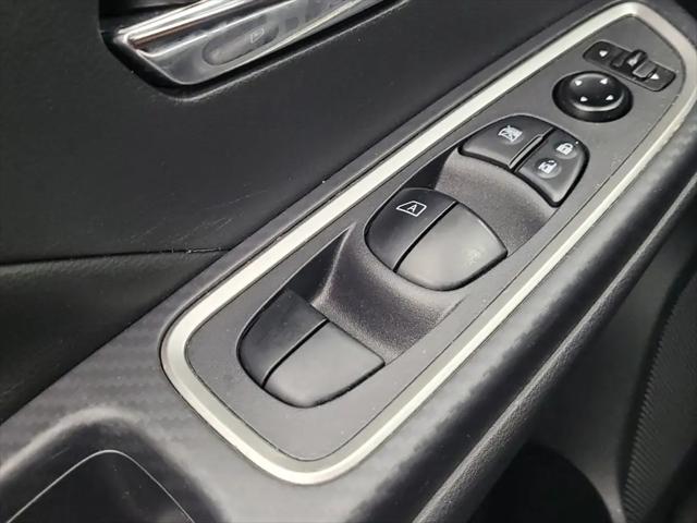 2024 Nissan Versa 1.6 SR