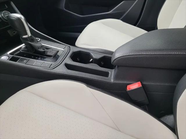 2019 Volkswagen Jetta 1.4T R-Line