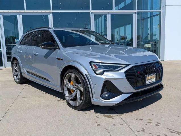 2023 Audi e-tron Prestige quattro