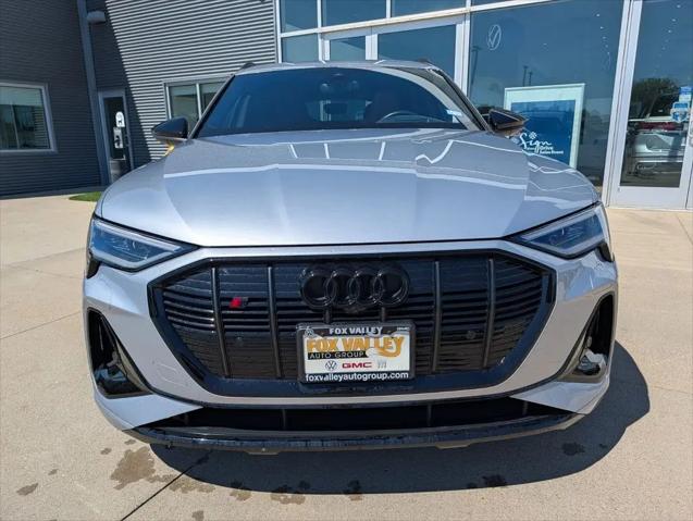 2023 Audi e-tron Prestige quattro