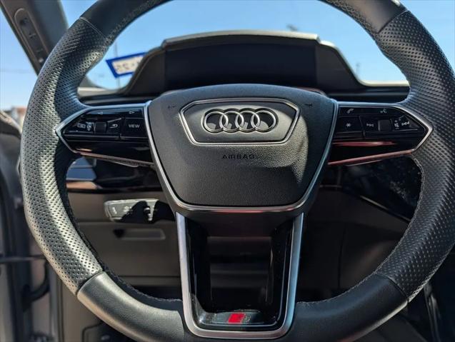 2023 Audi e-tron Prestige quattro