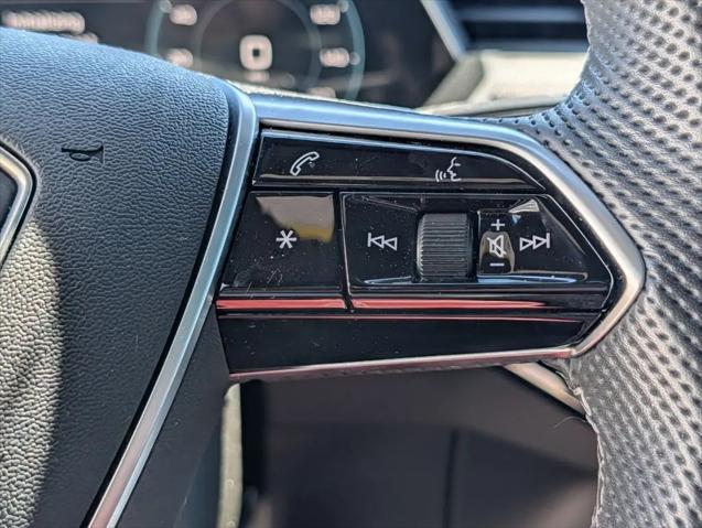 2023 Audi e-tron Prestige quattro