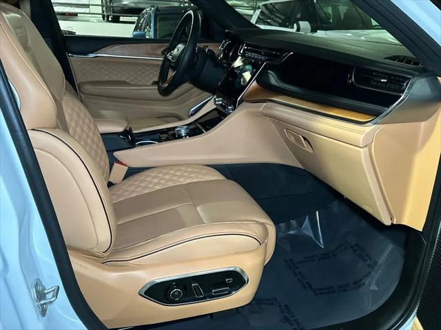 2023 Jeep Grand Cherokee L Summit Reserve