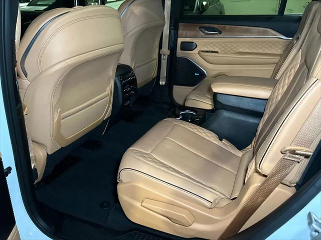 2023 Jeep Grand Cherokee L Summit Reserve
