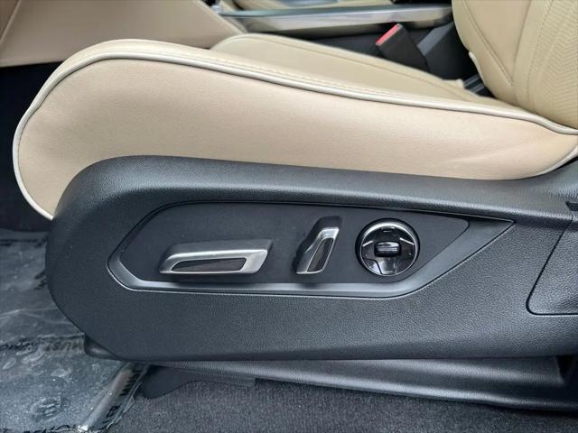 2025 Acura MDX Advance Package