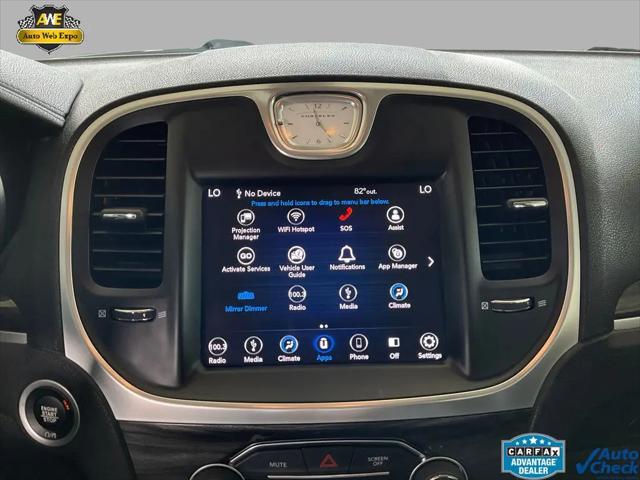 2019 Chrysler 300 Touring