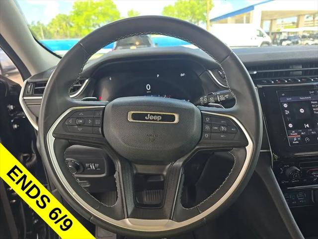 2023 Jeep Grand Cherokee Laredo 4x2