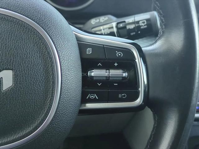 2023 Kia Carnival MPV LX Seat Package