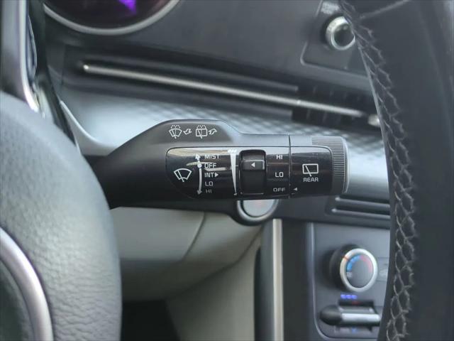 2023 Kia Carnival MPV LX Seat Package