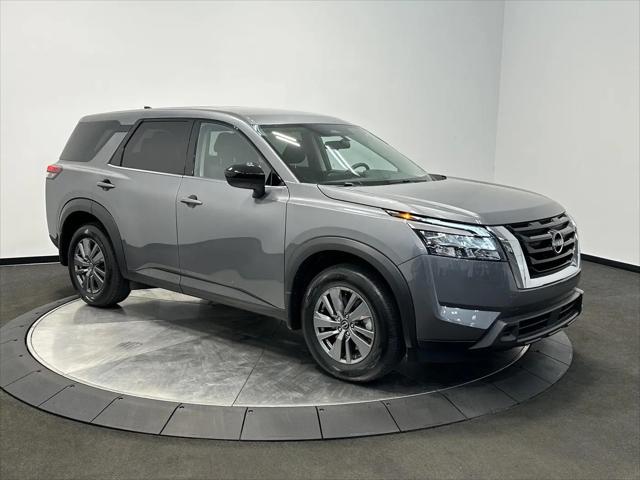 2025 Nissan Pathfinder S 4WD