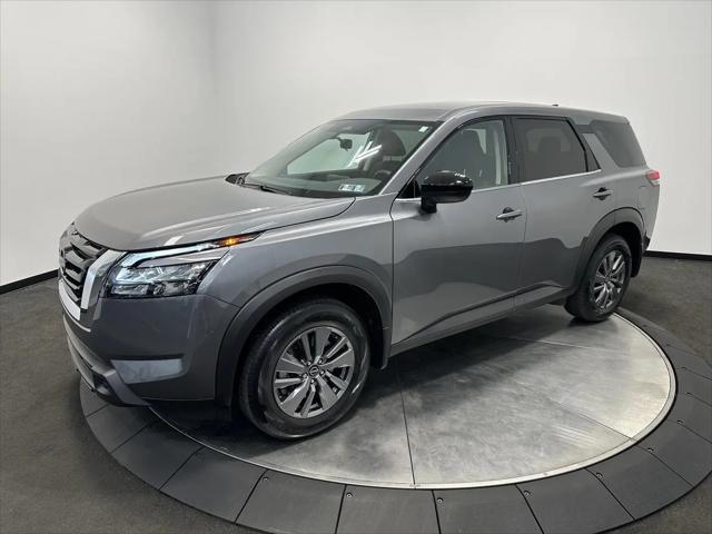 2025 Nissan Pathfinder S 4WD