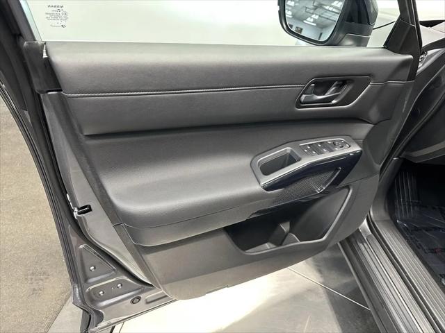 2025 Nissan Pathfinder S 4WD