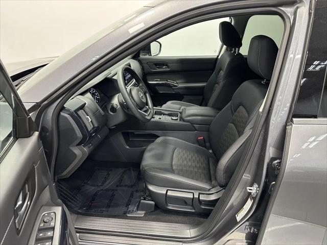 2025 Nissan Pathfinder S 4WD