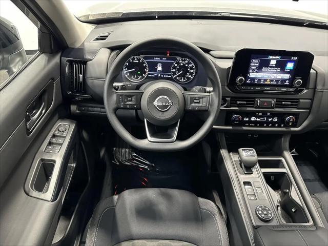 2025 Nissan Pathfinder S 4WD