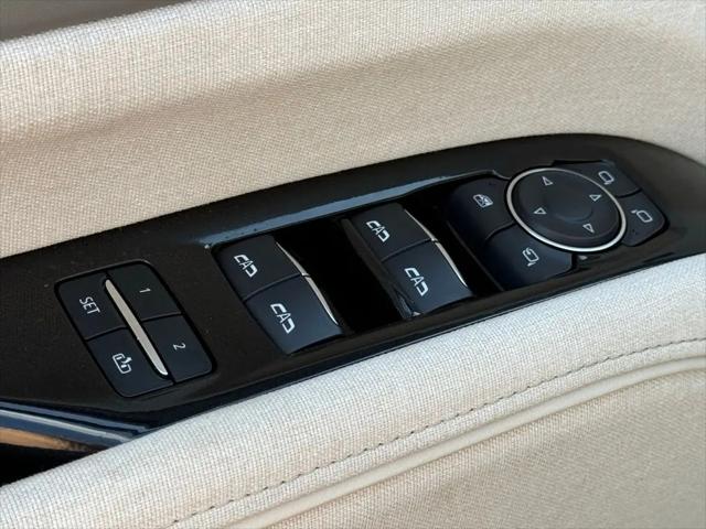 2024 Cadillac Escalade 4WD Sport Platinum