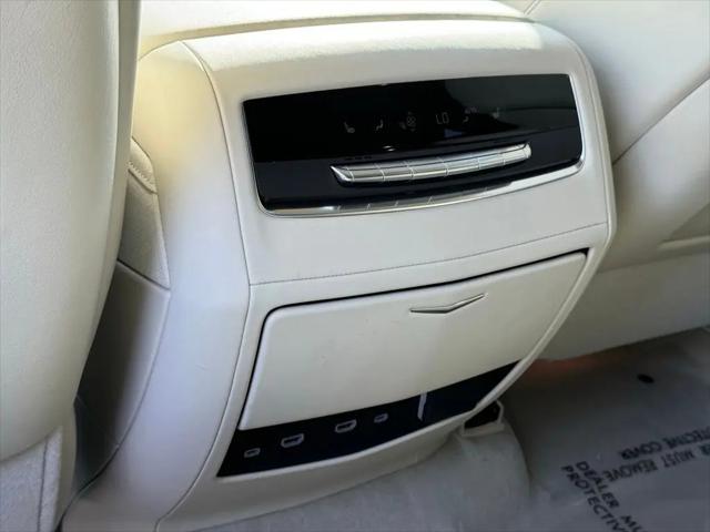 2024 Cadillac Escalade 4WD Sport Platinum