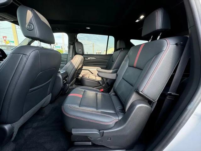2024 Chevrolet Traverse AWD RS