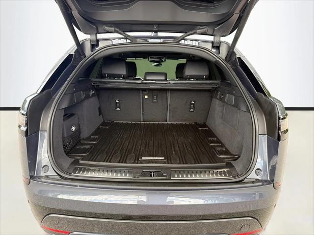 2026 Land Rover Range Rover Velar P250 Dynamic SE