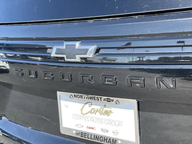 2023 Chevrolet Suburban RST
