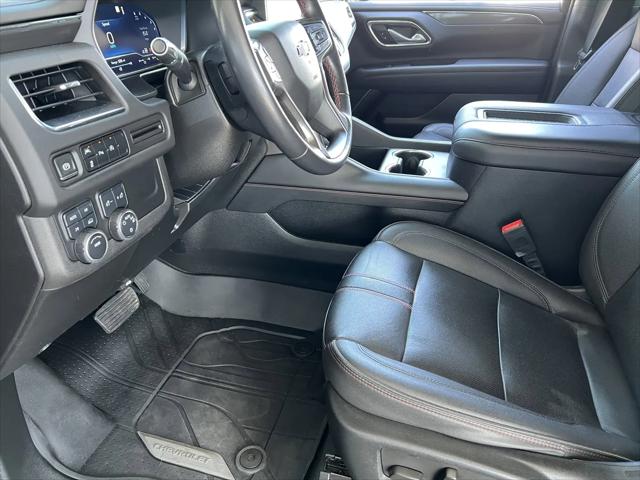 2023 Chevrolet Suburban RST