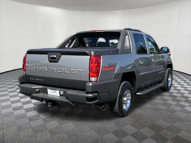 2003 Chevrolet Avalanche Base