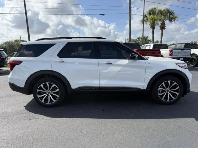 2022 Ford Explorer ST-Line