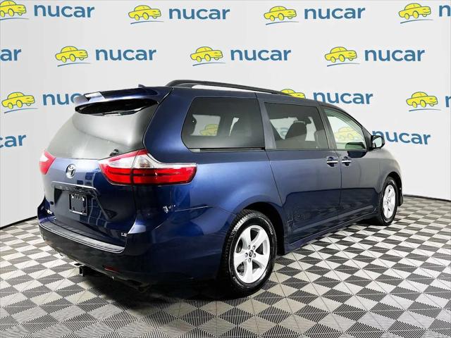 2019 Toyota Sienna LE 8 Passenger