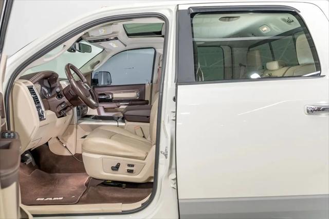 2018 Ram 3500 Laramie Crew Cab 4x4 6'4" Box