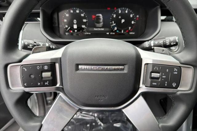 2025 Land Rover Discovery P300 S