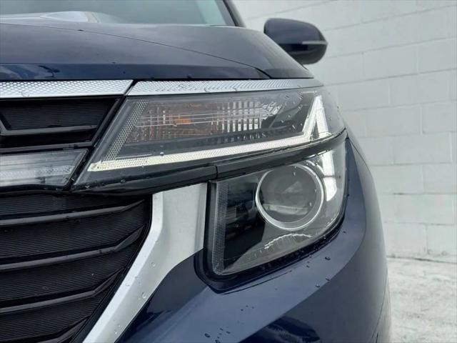 2025 Kia Seltos EX