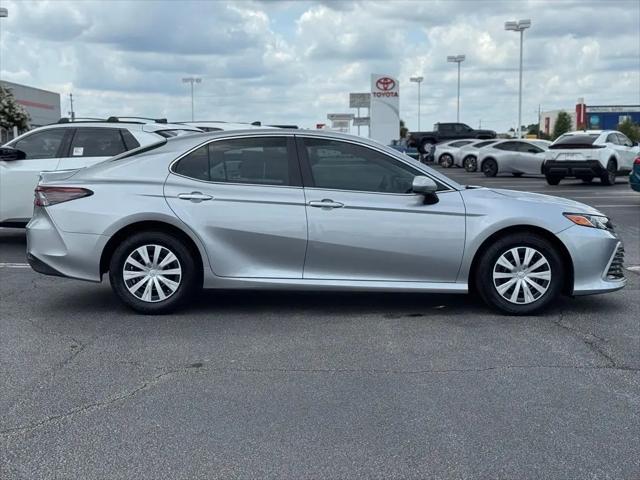 2023 Toyota Camry LE Hybrid
