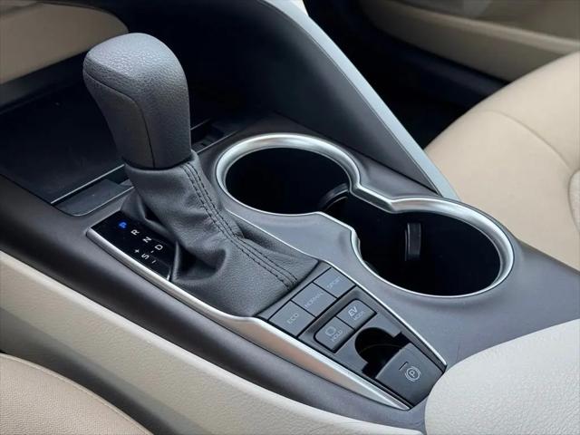 2023 Toyota Camry LE Hybrid