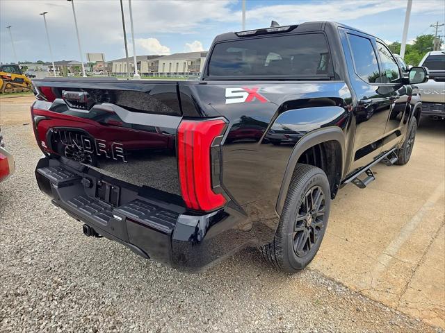 2026 Toyota Tundra SR5 CrewMax 5.5' Bed