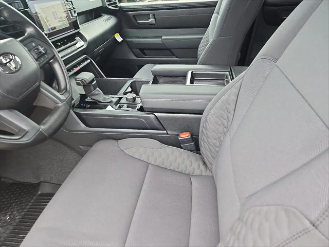 2026 Toyota Tundra SR5 CrewMax 5.5' Bed